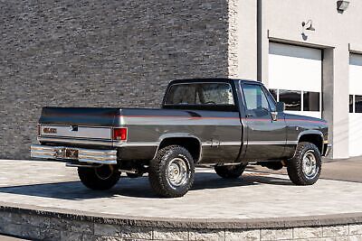 GMC-Sierra-1500-Pickup-1986-Silver-Black-83895-18