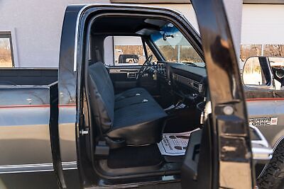 GMC-Sierra-1500-Pickup-1986-Silver-Black-83895-37