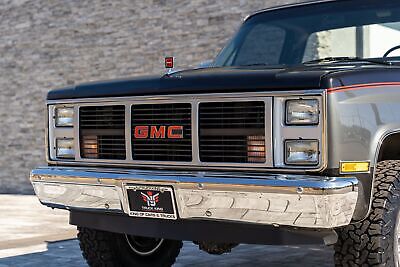 GMC-Sierra-1500-Pickup-1986-Silver-Black-83895-7