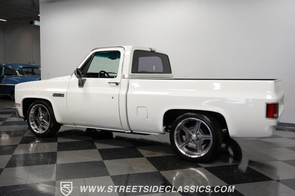 GMC-Sierra-1500-Pickup-1986-White-Blue-70021-8