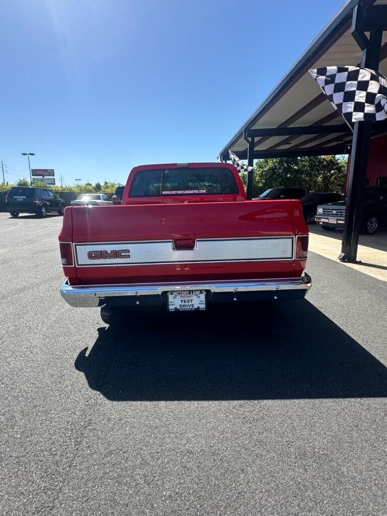 GMC-Sierra-1500-Pickup-1987-Red-Tan-146392-4