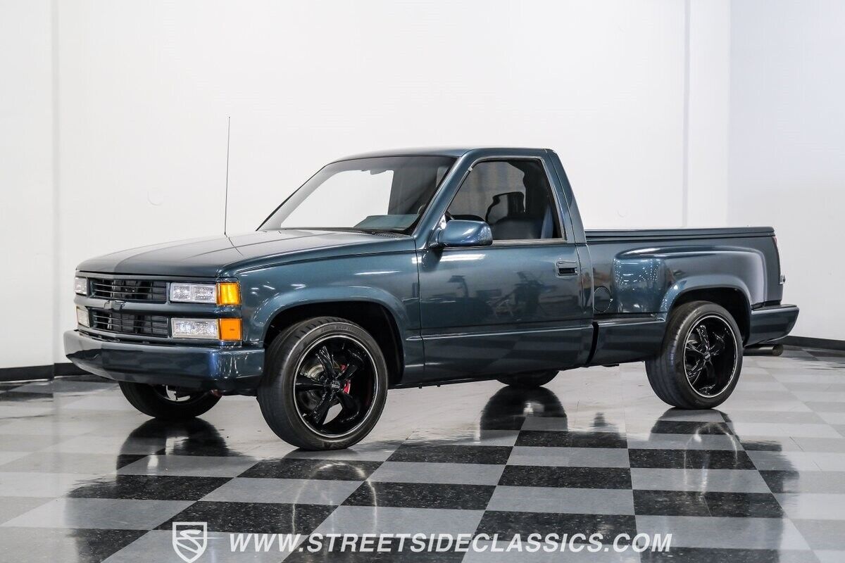 GMC-Sierra-1500-Pickup-1988-Blue-Blue-560444-6