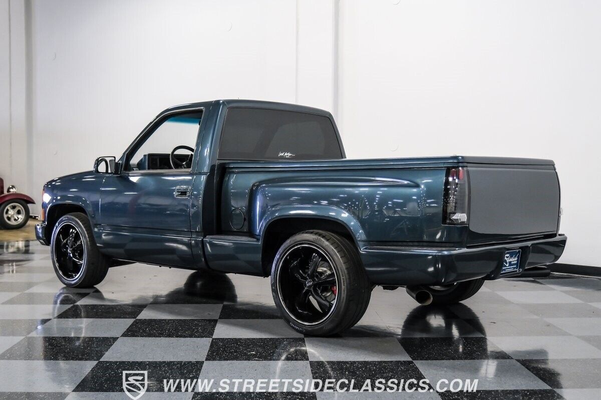 GMC-Sierra-1500-Pickup-1988-Blue-Blue-560444-9