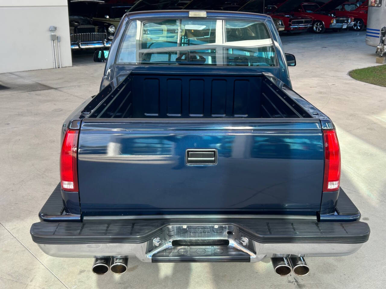 GMC-Sierra-1500-Pickup-1992-Blue-Blue-180913-6