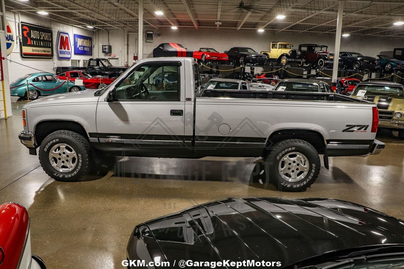 GMC-Sierra-1500-SL-Pickup-1995-Silver-Gray-159175-10