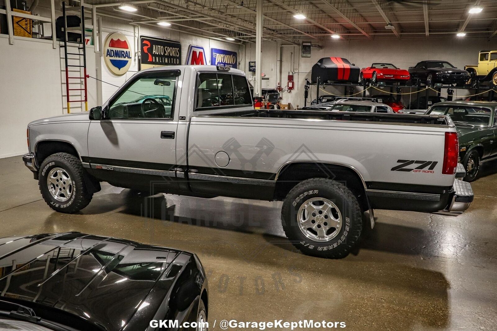 GMC-Sierra-1500-SL-Pickup-1995-Silver-Gray-159175-11