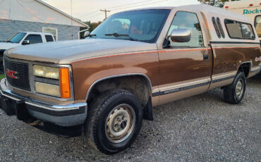 GMC-Sierra-2500-1990-161866-2