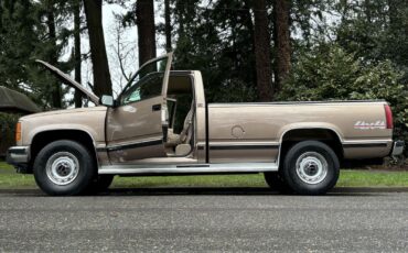 GMC-Sierra-2500-1995-Gold-Tan-280792-23