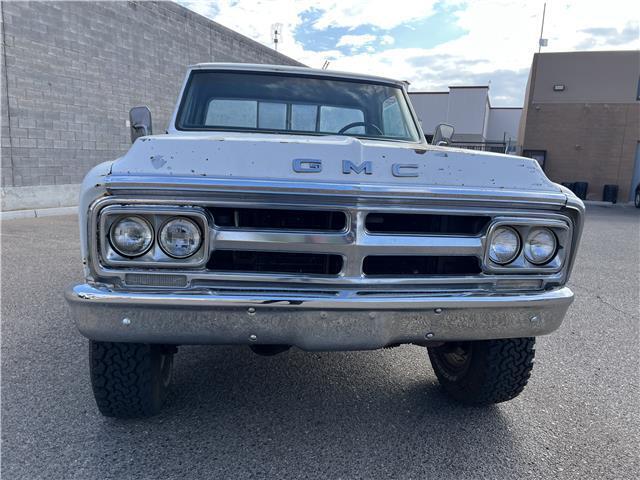 GMC-Sierra-Grande-Pickup-1972-White-Green-111045-5