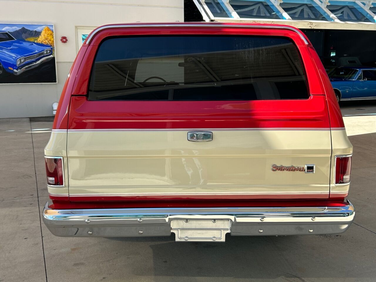 GMC-Suburban-SUV-1986-Red-Tan-0-5