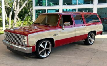 GMC-Suburban-SUV-1986-Red-Tan-0-8