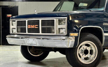 GMC-Suburban-SUV-1987-Blue-Blue-124412-1