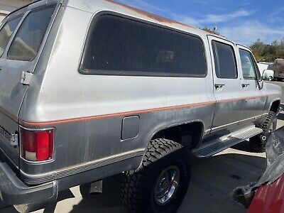 GMC-Suburban-SUV-1990-Grey-321869-4