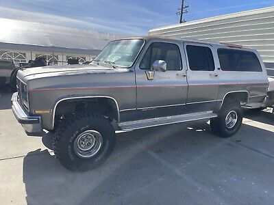 GMC-Suburban-SUV-1990-Grey-321869-5