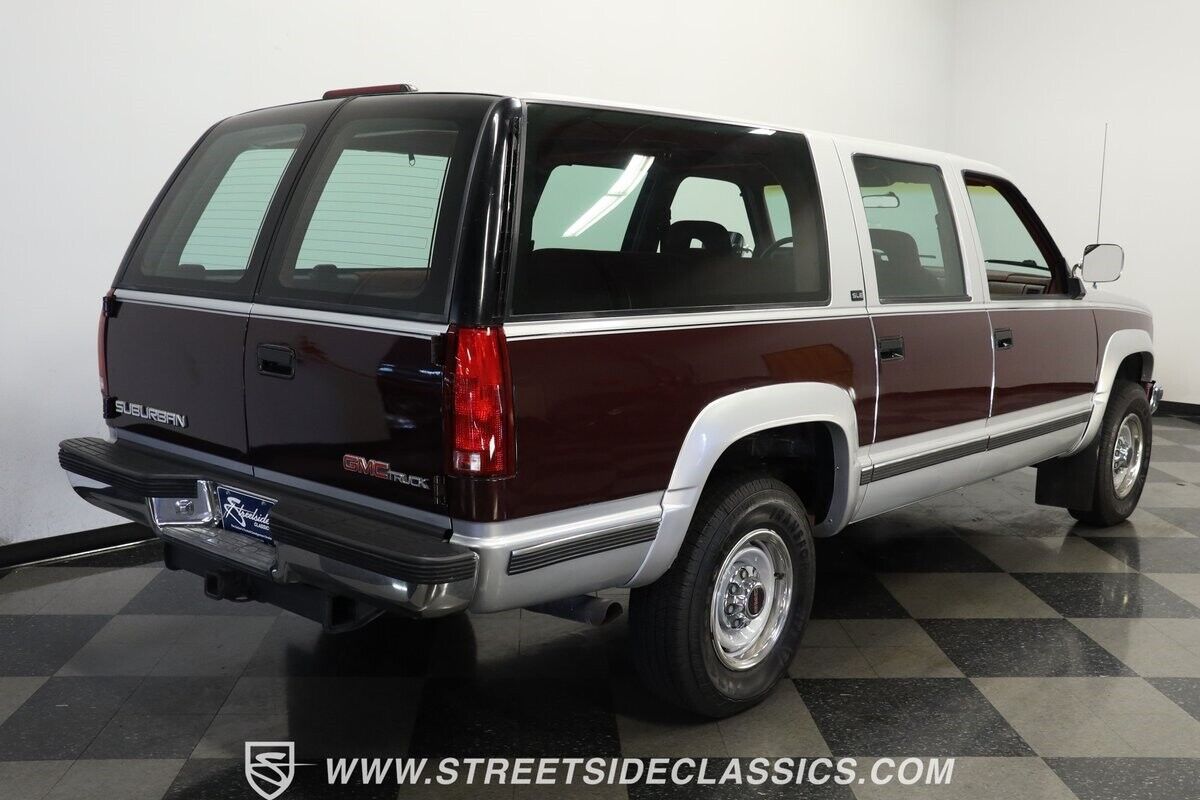 GMC-Suburban-SUV-1994-Silver-Garnet-93054-11