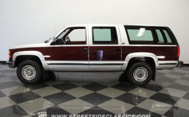 GMC-Suburban-SUV-1994-Silver-Garnet-93054-2