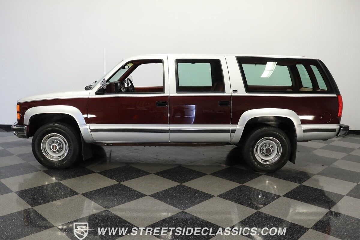 GMC-Suburban-SUV-1994-Silver-Garnet-93054-2