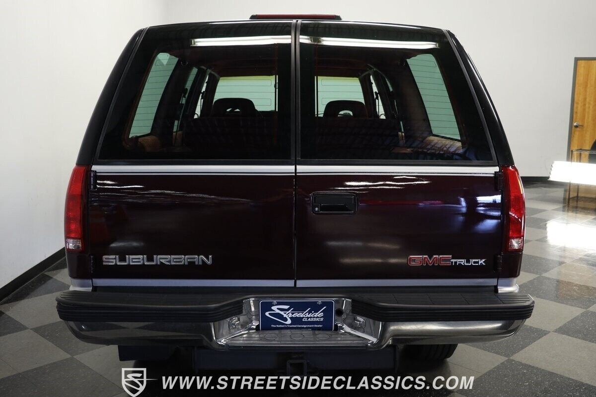 GMC-Suburban-SUV-1994-Silver-Garnet-93054-9