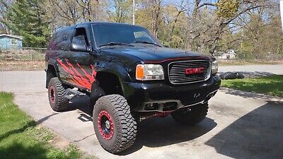 GMC-Yukon-1994-Black-211622-2