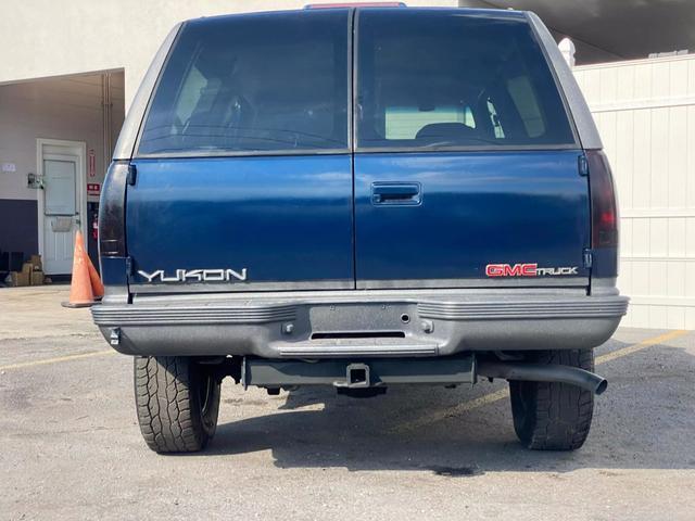 GMC-Yukon-SUV-1995-Blue-Gray-0-4