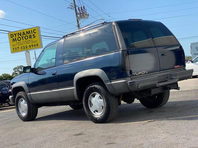 GMC-Yukon-SUV-1995-Blue-Gray-0-6