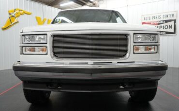 GMC-Yukon-SUV-1995-White-Gray-208447-28