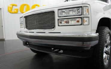 GMC-Yukon-SUV-1995-White-Gray-208447-29