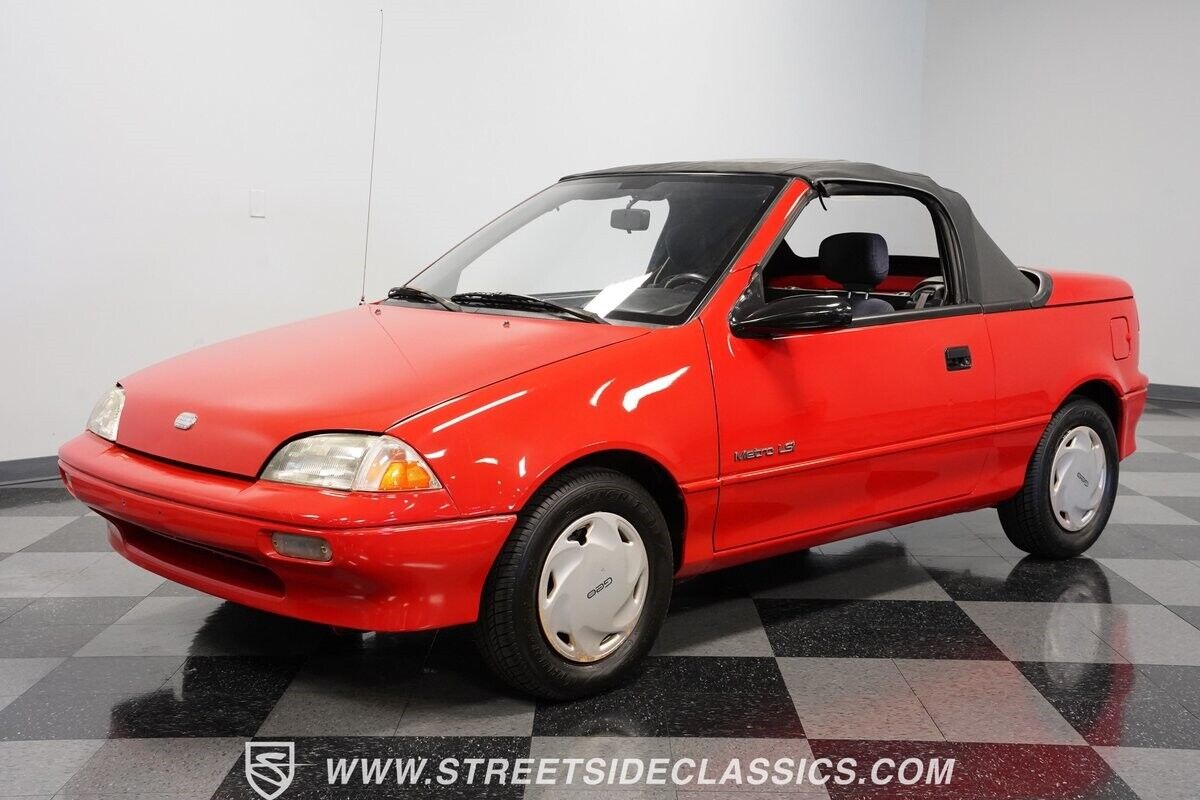 Geo-Metro-Cabriolet-1991-Red-Gray-111766-5