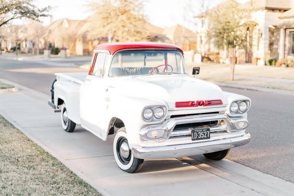 Gmc-1500-1958-white-956-2