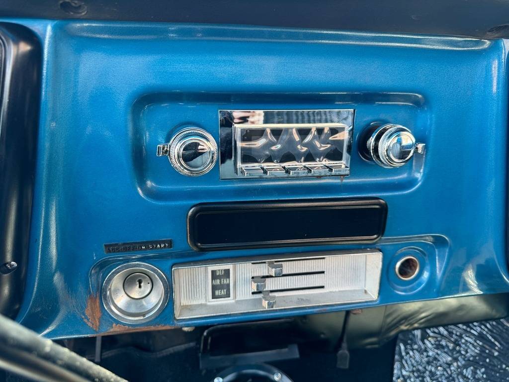 Gmc-Ck-2500-series-1970-blue-80218-14