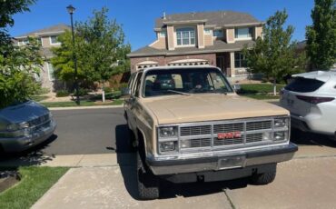 Gmc-Jimmy-utility-12-ton-diesel-1984-custom-58820-1