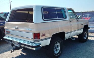 Gmc-Jimmy-utility-12-ton-diesel-1984-custom-58820-4