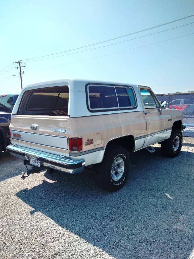 Gmc-Jimmy-utility-12-ton-diesel-1984-custom-58820-4