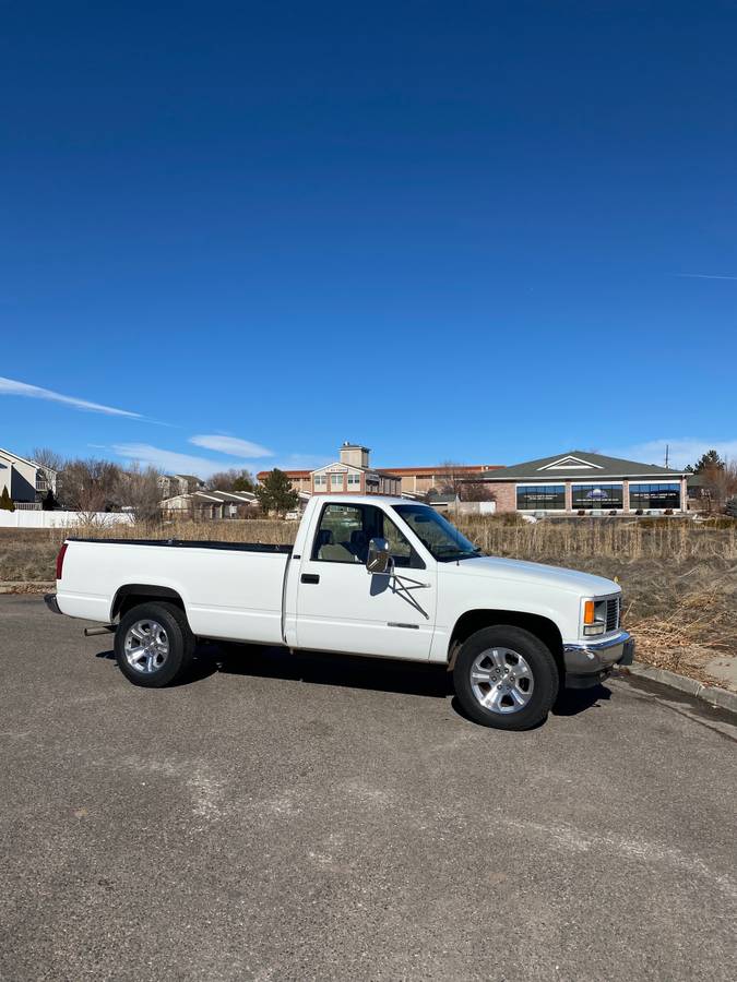 Gmc-Sierra-1500-1992-white-188293-2