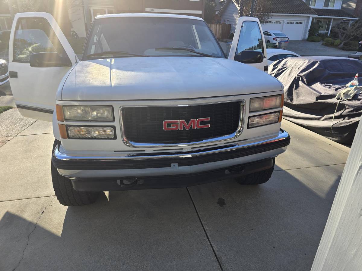 Gmc-Sierra-1500-4x4-club-cab-1995-white-162543-1