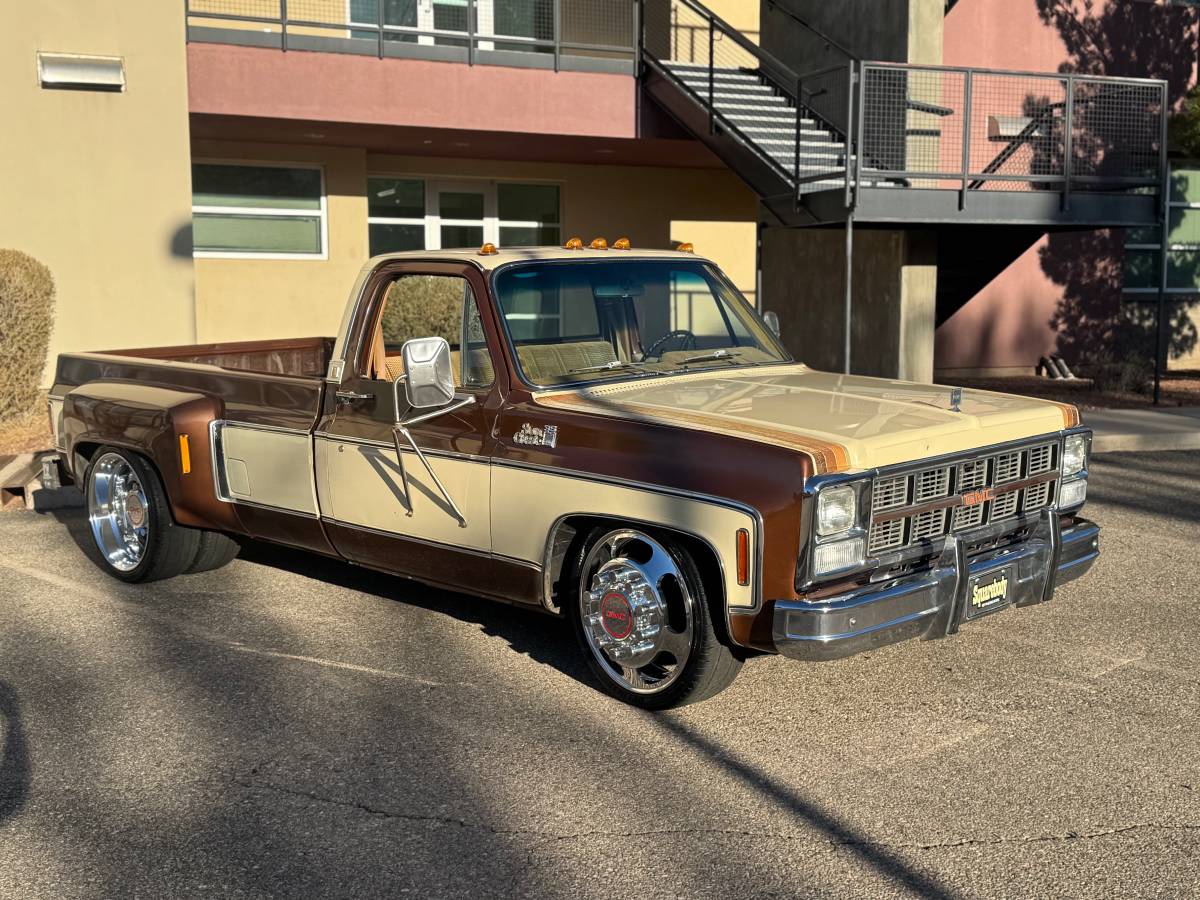 Gmc-Sierra-3500-classic-1980-145042-11