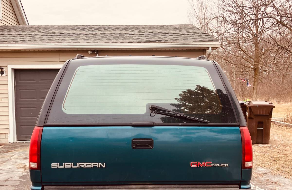 Gmc-Suburban-2500-1993-blue-213398-5