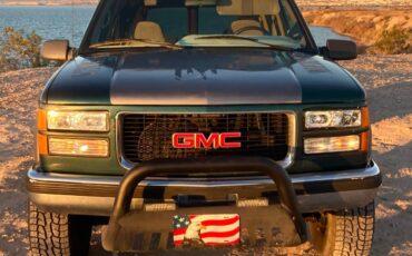 Gmc-Suburban-2500-1995-green-201168-5