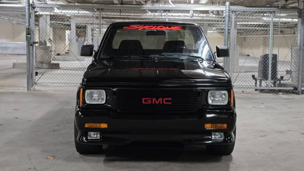 Gmc-Syclone-1991-157715-11