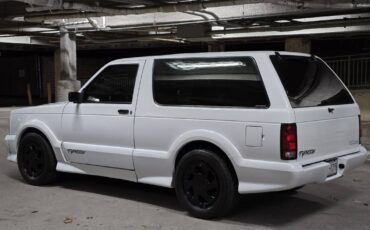 Gmc-Typhoon-1992-205996-4