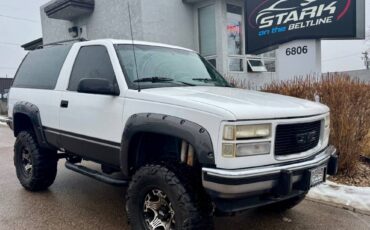 Gmc-Yukon-gt-sport-4wd-1993-white-167127-1