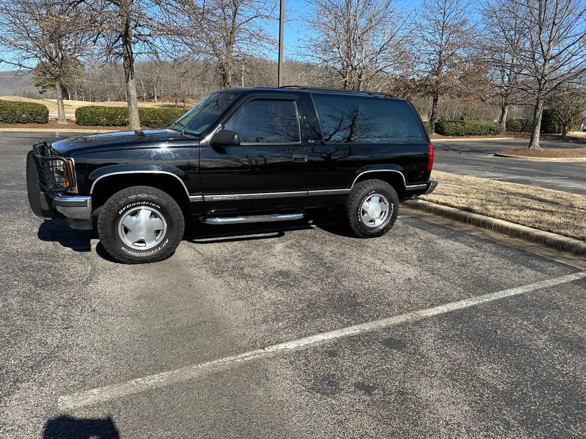 Gmc-Yukon-sle-1993-black-284853-19