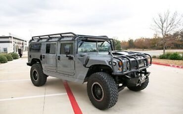 Hummer-H1-SUV-1995-Gray-Black-278-24