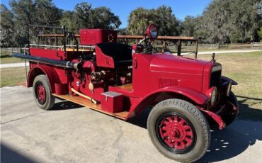 International-Harvester-Firetruck-Pickup-1928-Red-Black-16092-3