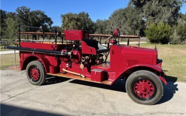 International-Harvester-Firetruck-Pickup-1928-Red-Black-16092-4