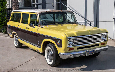 International Harvester Harvester Travelall 1975 à vendre