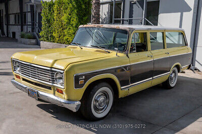 International-Harvester-Harvester-Travelall-1975-Yellow-Other-Color-0-7