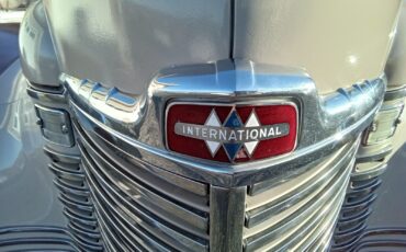 International-Harvester-KB-1-1947-Tan-and-Brown-Tan-and-brown-108212-35