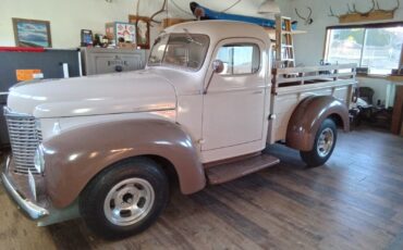 International-Harvester-KB-1-1947-Tan-and-Brown-Tan-and-brown-108212