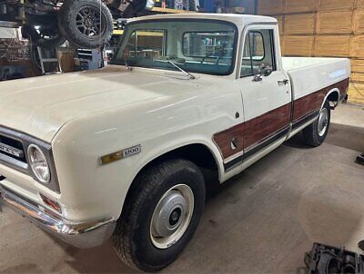 International-Harvester-Other-Pickup-1969-White-Blue-67686-3